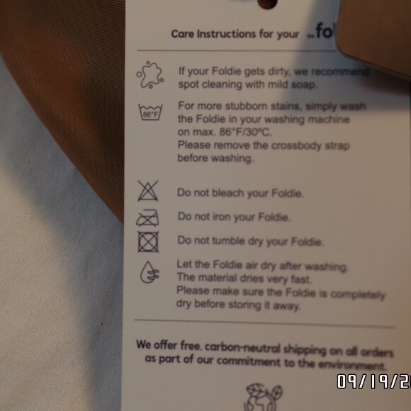 Foldie Belt Bag New With Tags Hard to Find Light Brown - Picture 7 of 10